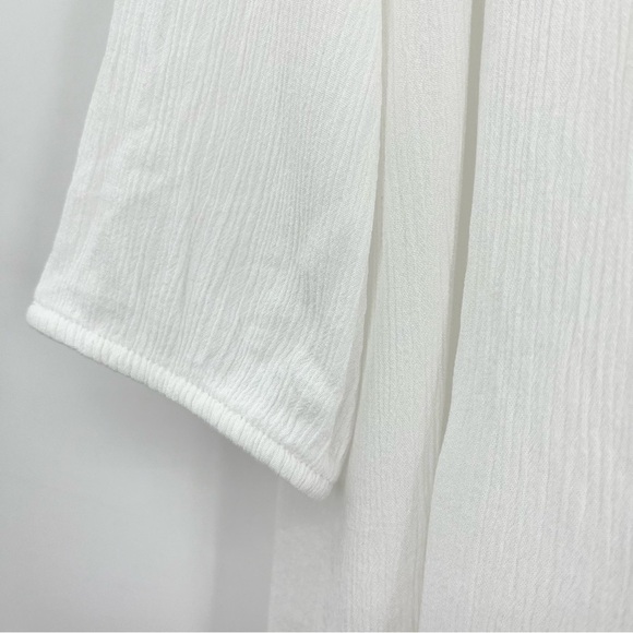 Torrid White Crinkle Gauze Embroidered Blouse Top 1X - Picture 6 of 13
